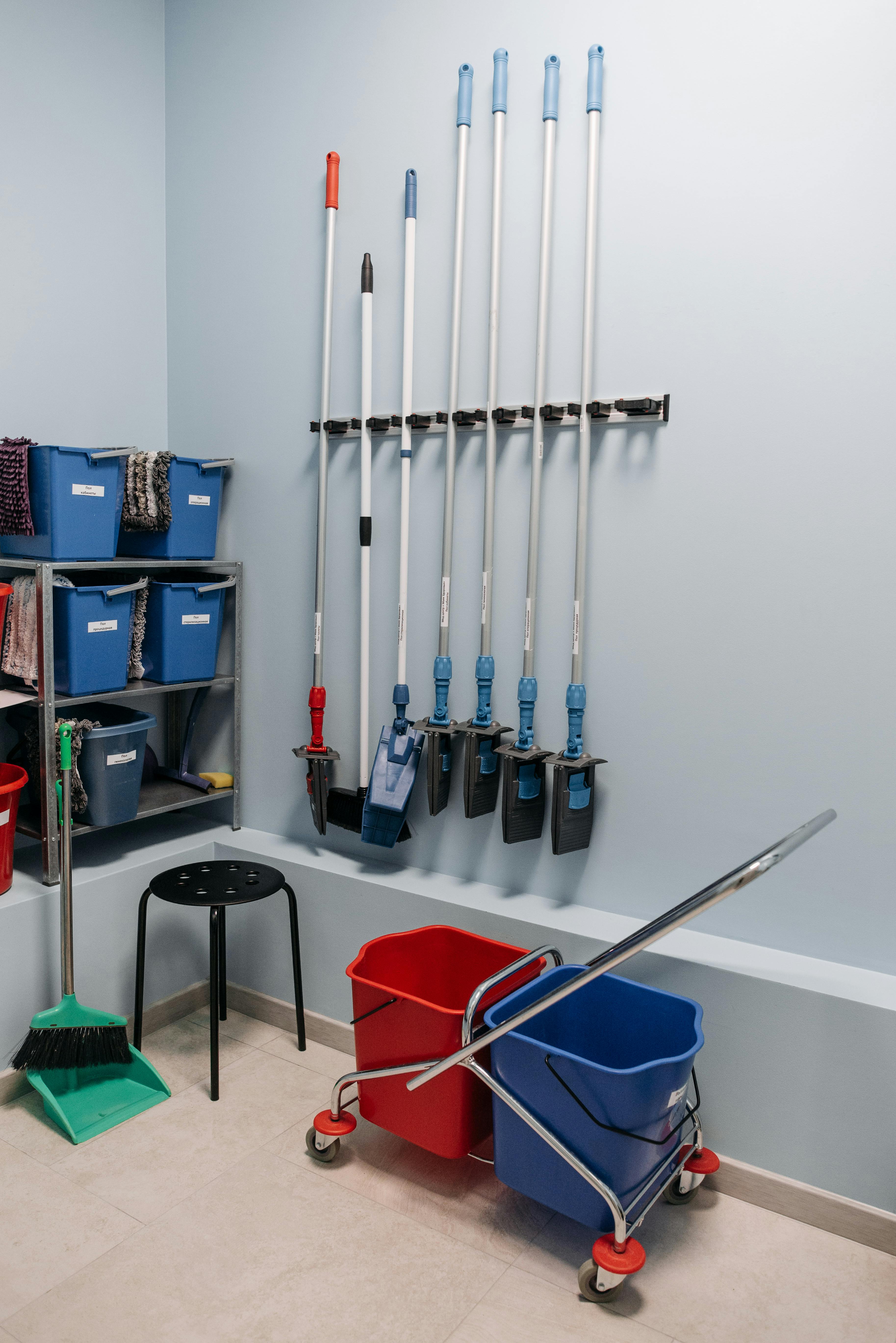 Cleaning tools