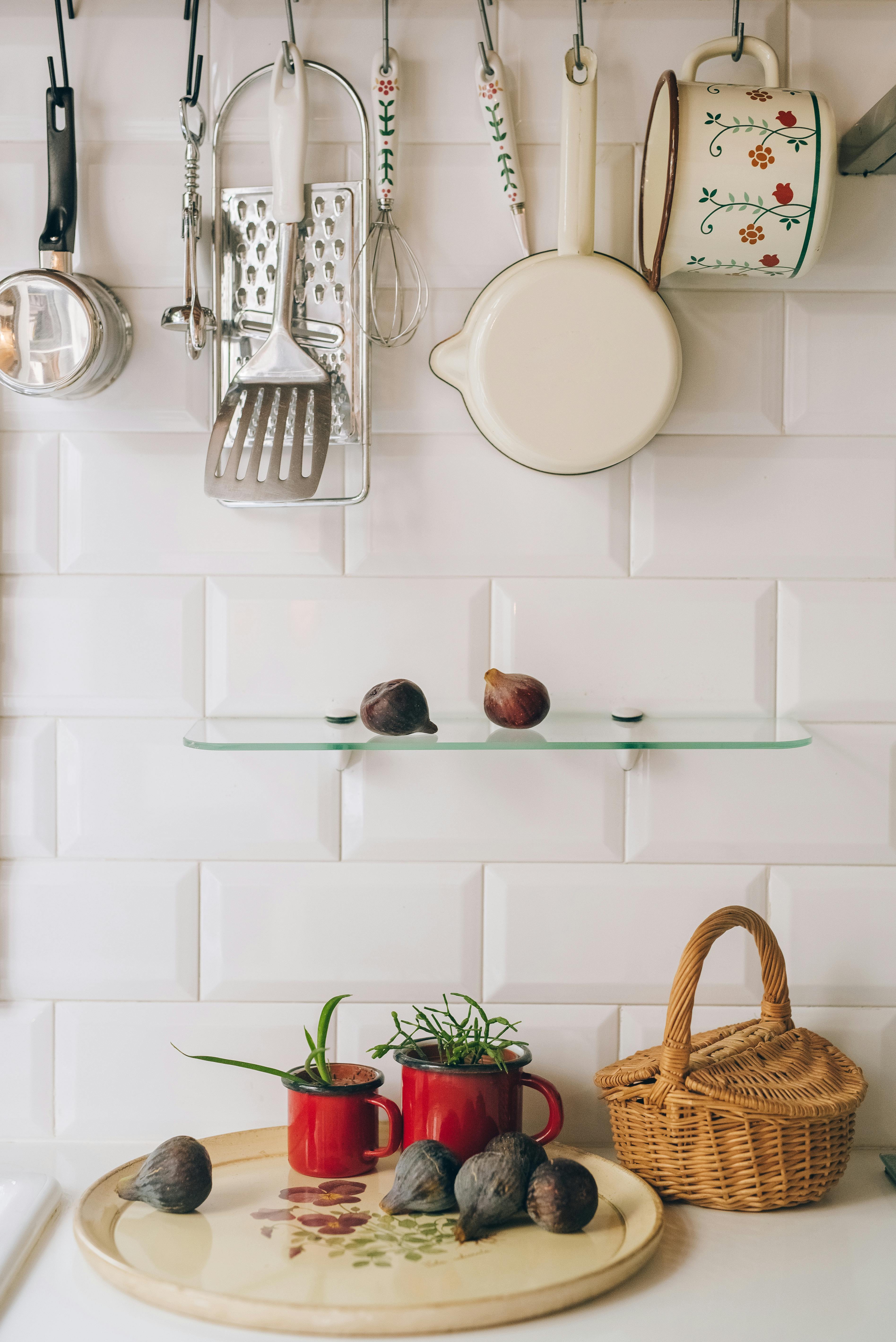 Kitchen utensils